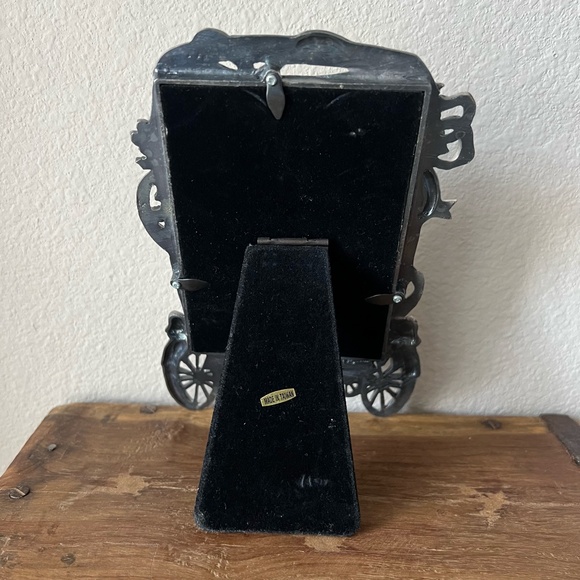 NWOT Just Married Picture Frame - Picture 5 of 5